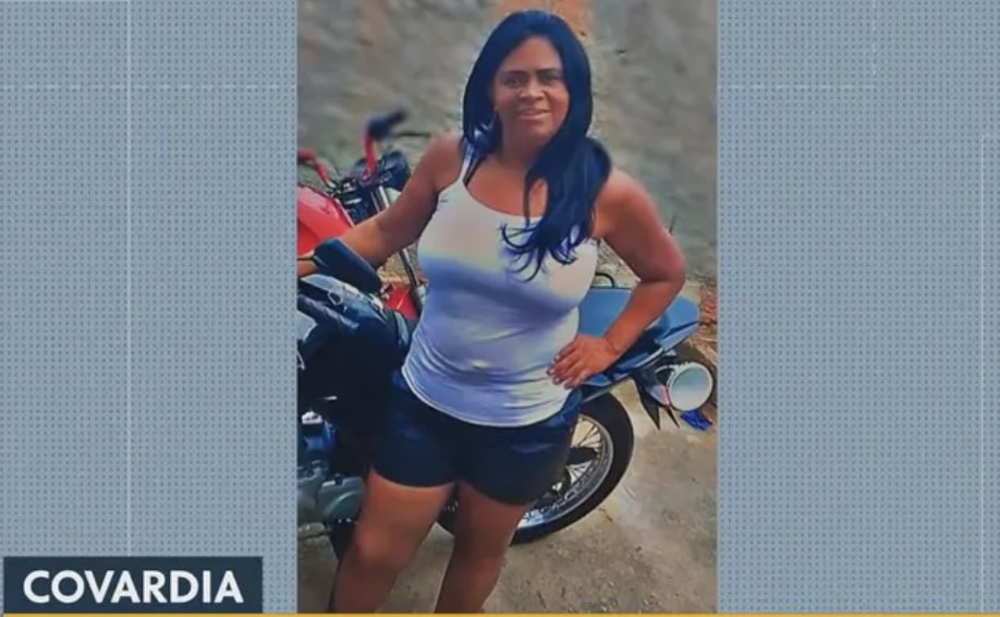 Covardia Mulher é morta a facadas enquanto dormia Ex namorado da